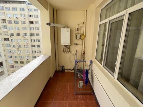 3 otaqlı yeni tikili - Şah İsmayıl Xətai m. - 130 m²
