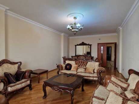 4 otaqlı yeni tikili - Nizami m. - 180 m²