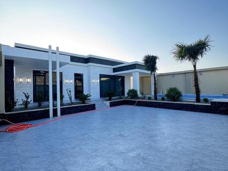 4 otaqlı həyət evi/bağ evi - Mərdəkan q. - 160 m²