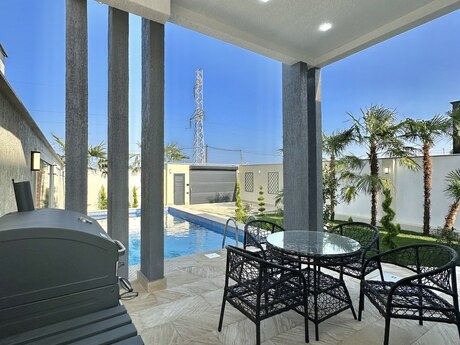 4 otaqlı həyət evi/bağ evi - Şüvəlan q. - 160 m²