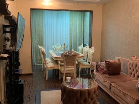 3 otaqlı köhnə tikili - Memar Əcəmi m. - 75 m²