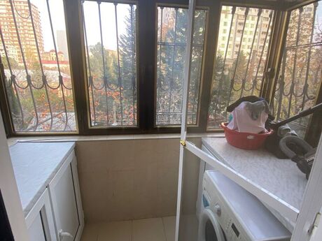 4 otaqlı köhnə tikili - Nəsimi r. - 100 m²