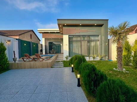 4 otaqlı həyət evi/bağ evi - Mərdəkan q. - 250 m²