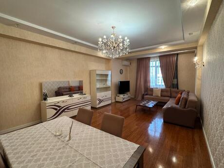 4-room apartment, 185 m², 28 May: 560 000 ₼ 4