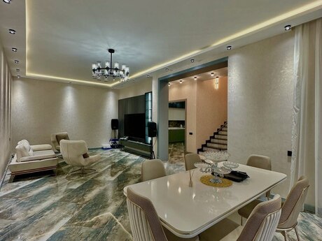 5 otaqlı həyət evi/bağ evi - Mərdəkan q. - 300 m²