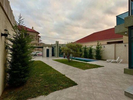 5 otaqlı həyət evi/bağ evi - Mərdəkan q. - 300 m²