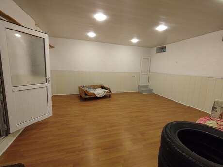 Obyekt - Elmlər Akademiyası m. - 70 m²