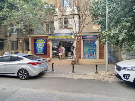 Obyekt - İnşaatçılar m. - 75 m²