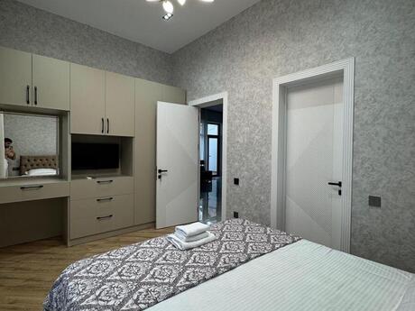 House with Garden, Villa For Rent