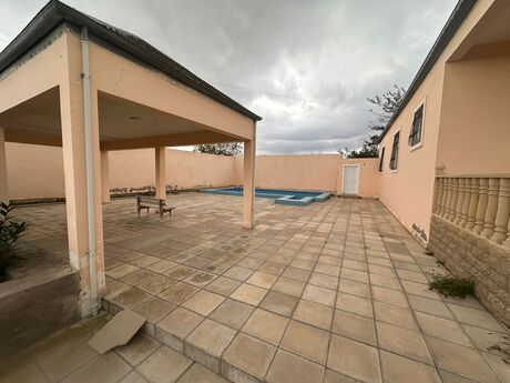 5 otaqlı həyət evi/bağ evi - Albalılıq q. - 120 m²