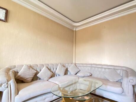 2 otaqlı yeni tikili - 8 Noyabr m. - 70 m²