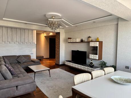 3 otaqlı yeni tikili - Gənclik m. - 110 m²