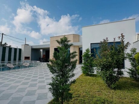 3 otaqlı həyət evi/bağ evi - Mərdəkan q. - 250 m²
