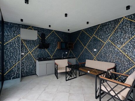 4 otaqlı həyət evi/bağ evi - Mərdəkan q. - 250 m²