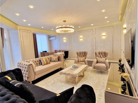 3 otaqlı yeni tikili - 28 May m. - 160 m²