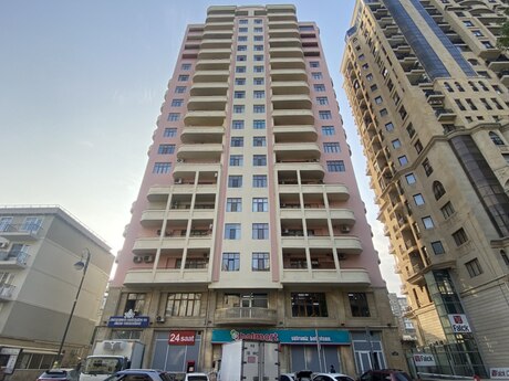 Elan №5692535 - Bakı, 28 May m., 4 otaqlı, 177 m², 4/20 mərtəbə