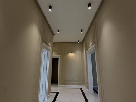 4 otaqlı həyət evi/bağ evi - Mərdəkan q. - 250 m²