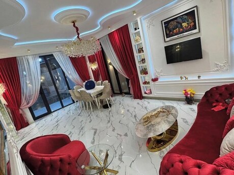 5 otaqlı həyət evi/bağ evi - Mərdəkan q. - 350 m²