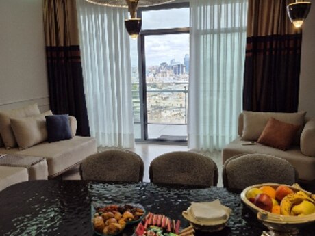 2 otaqlı yeni tikili - İçəri Şəhər m. - 110 m²