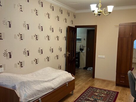 4 otaqlı köhnə tikili - Azadlıq Prospekti m. - 110 m²