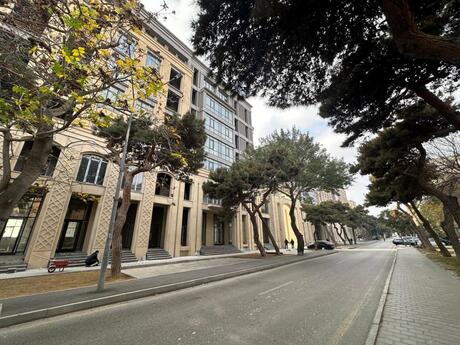 4 otaqlı mənzil, 261 m², Nərimanov: 783 000 ₼ 4