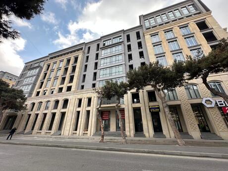 4 otaqlı mənzil, 261 m², Nərimanov: 783 000 ₼ 2