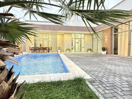 4 otaqlı həyət evi/bağ evi - Mərdəkan q. - 160 m²