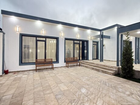 4 otaqlı həyət evi/bağ evi - Mərdəkan q. - 150 m²