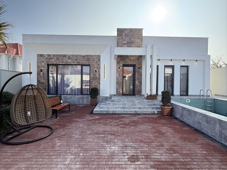 4 otaqlı həyət evi/bağ evi - Mərdəkan q. - 165 m²