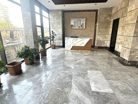 4 otaqlı mənzil, 217 m², 28 May: 825 000 ₼ 2