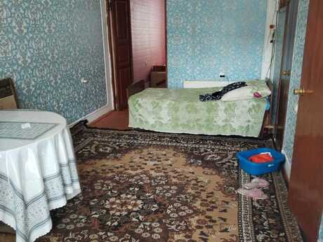 2 otaqlı həyət evi/bağ evi - İnşaatçılar m. - 45 m²
