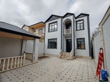 5 otaqlı həyət evi/bağ evi - Savalan q. - 220 m²