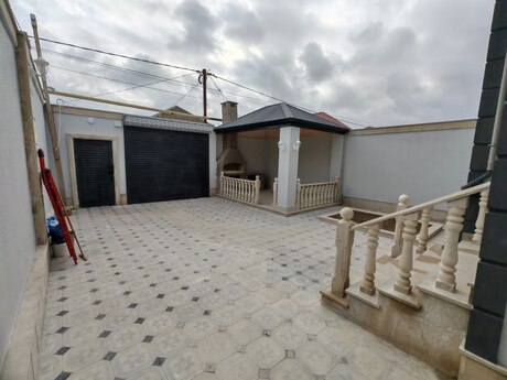 5 otaqlı həyət evi/bağ evi - Savalan q. - 220 m²