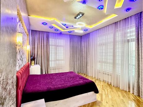 3-комн. новостройка - м. 8 ноября - 127 м²