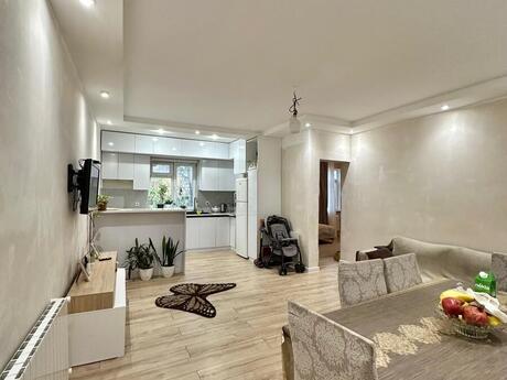 4 otaqlı həyət evi/bağ evi - 20-ci sahə q. - 122 m²