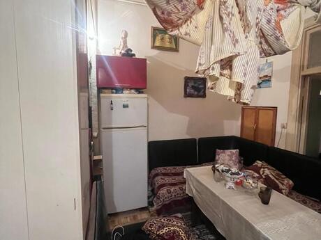 4 otaqlı köhnə tikili - 28 May m. - 90 m²
