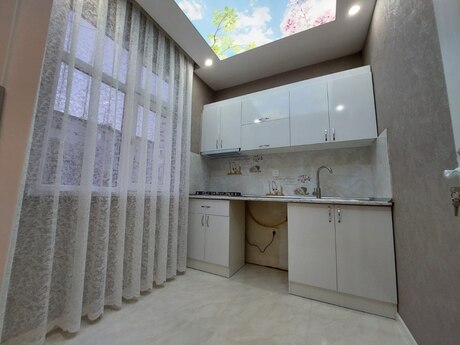 2 otaqlı köhnə tikili - Memar Əcəmi m. - 40 m²