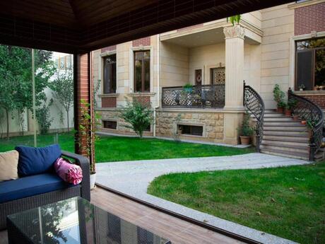 10 otaqlı həyət evi/bağ evi - Qara Qarayev m. - 650 m²