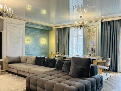 3 otaqlı yeni tikili - 8 Noyabr m. - 180 m²