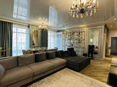 3 otaqlı yeni tikili - 8 Noyabr m. - 180 m²