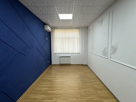 2 otaqlı ofis - 8 Noyabr m. - 65 m²