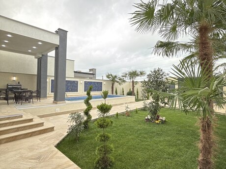 4 otaqlı həyət evi/bağ evi - Şüvəlan q. - 160 m²