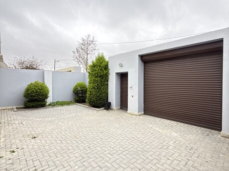 4 otaqlı həyət evi/bağ evi - Şağan q. - 130 m²