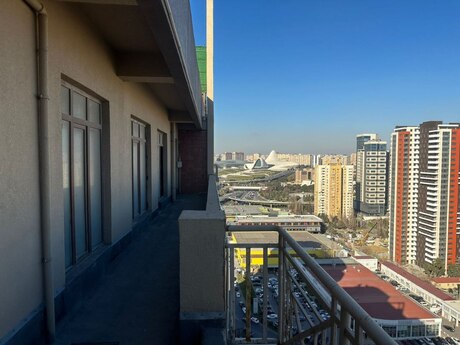 7 otaqlı yeni tikili - Şah İsmayıl Xətai m. - 1300 m²