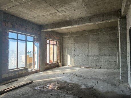 7 otaqlı yeni tikili - Şah İsmayıl Xətai m. - 1300 m²