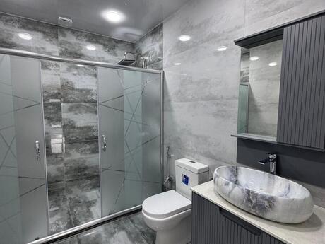 House with Garden, Villa For Sale