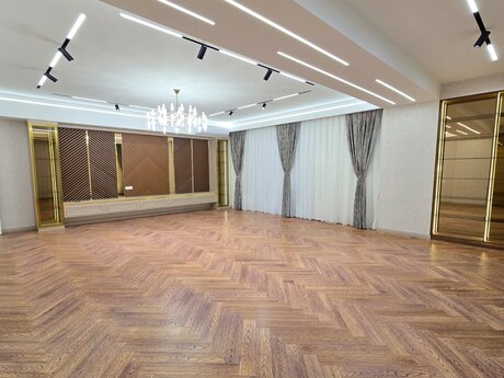 4 otaqlı yeni tikili - 28 May m. - 195 m²