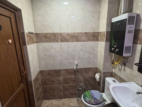 2 otaqlı köhnə tikili - İnşaatçılar m. - 55 m²