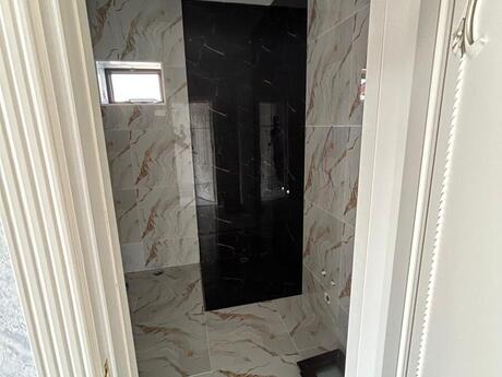 4 otaqlı həyət evi/bağ evi - Şüvəlan q. - 140 m²