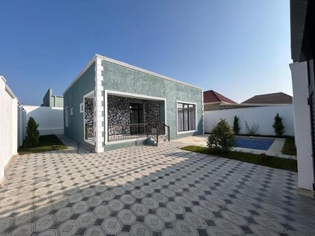 4 otaqlı həyət evi/bağ evi - Şüvəlan q. - 140 m²
